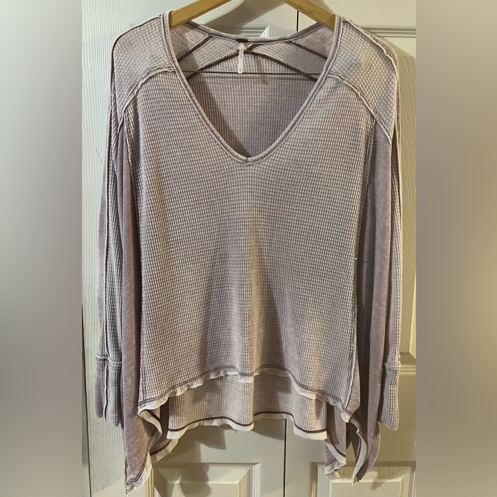 FREE PEOPLE Thermal Waffle Knit Long Sleeve V Neck Asymmetrical Flowy Top (XS)